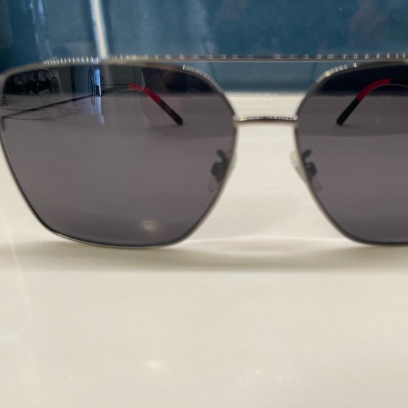 Gucci Specialized Fit Navigator Sunglasses